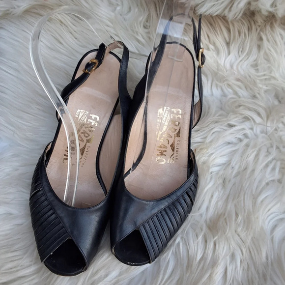 Ferragamo Blue strappy slingback heels 6B - Picture 4 of 10